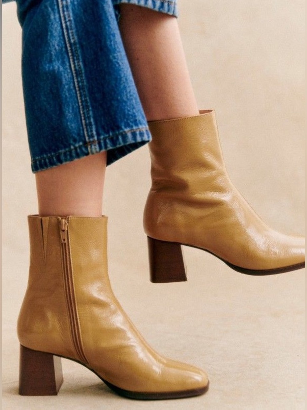 Sézane Axelle Ankle Boots Patent Leather in Honey Varnish FR 40 / US 9